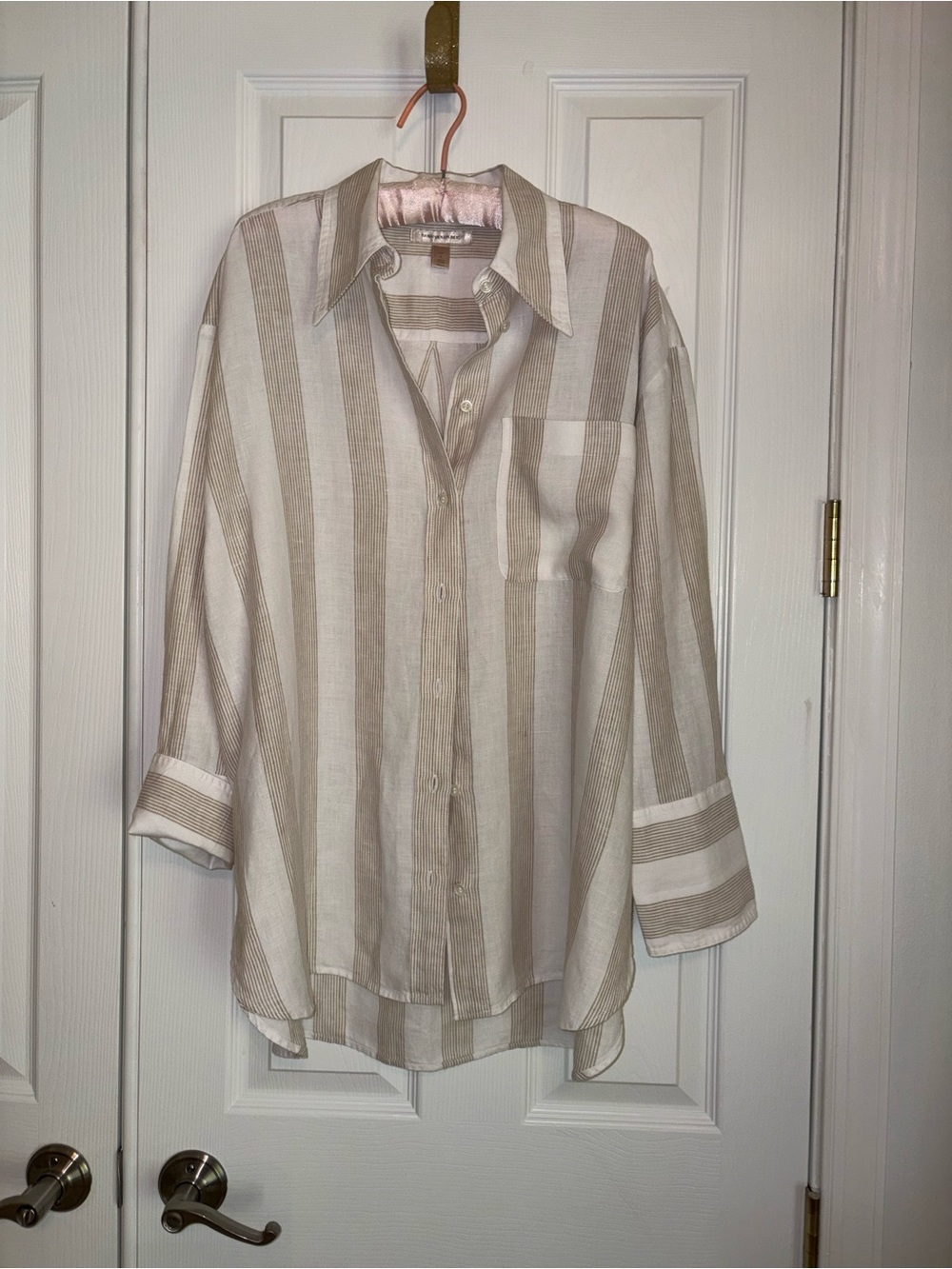 Banana Republic Linen Shirt. Oversized Fit.  Cream w/beige Stripes. $48. PL New